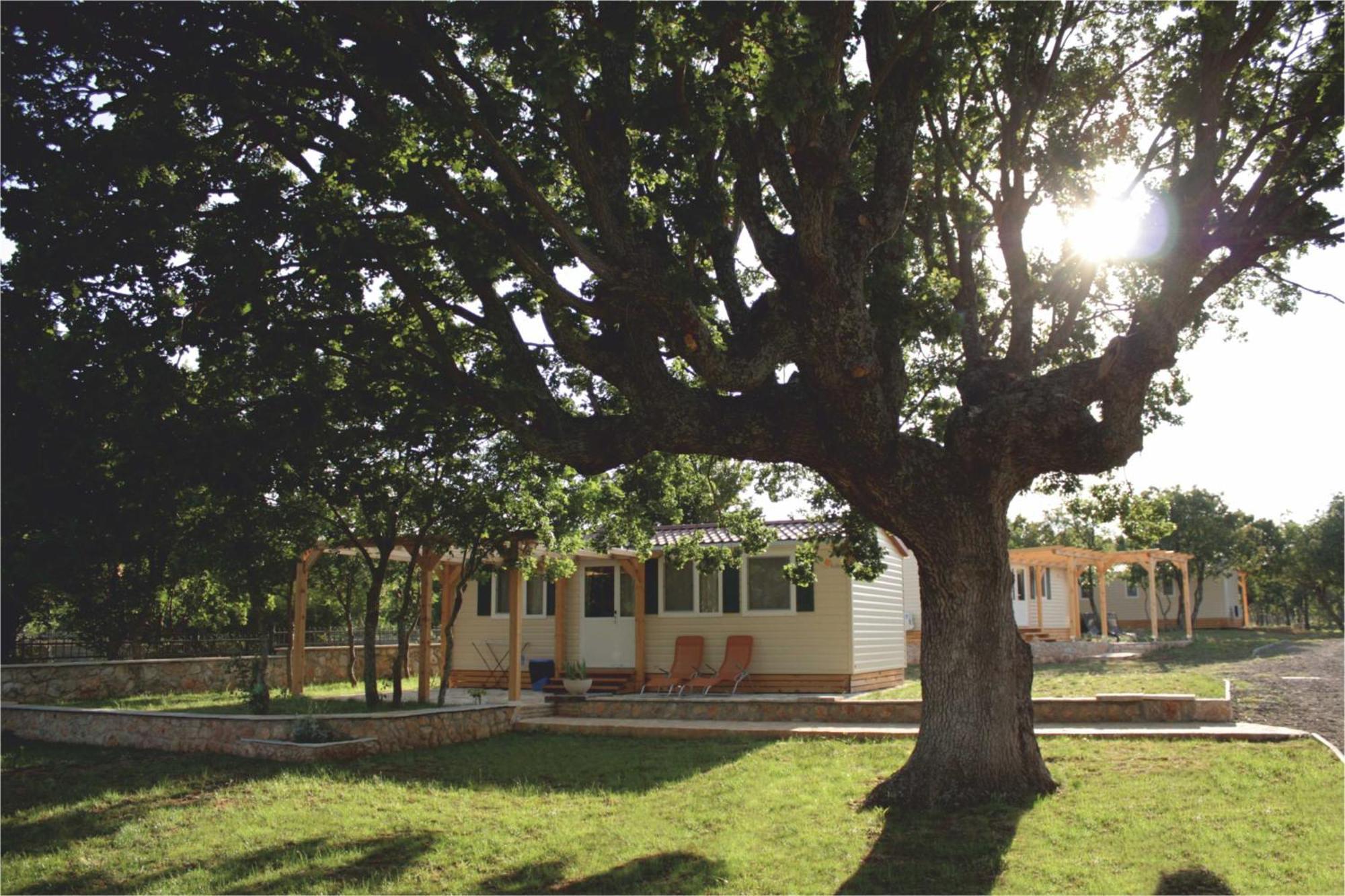 Micanovi Dvori Mobile Home Village Zrmanja Obrovac Exteriér fotografie