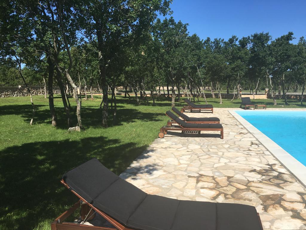 Micanovi Dvori Mobile Home Village Zrmanja Obrovac Exteriér fotografie